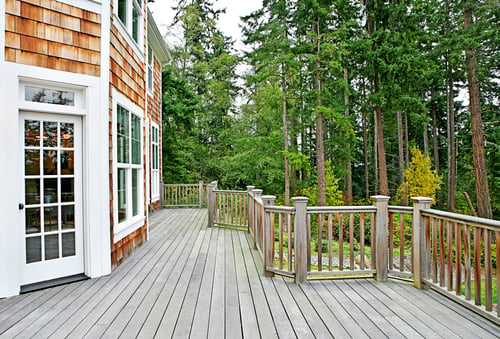 Decks & Porches / Decks y Porches
